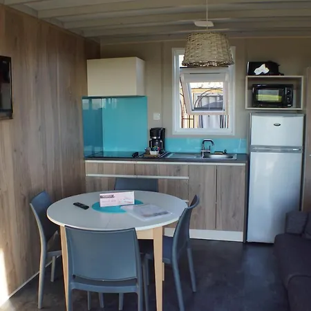 Campingplatz Chalet - Ferme Du Chateau